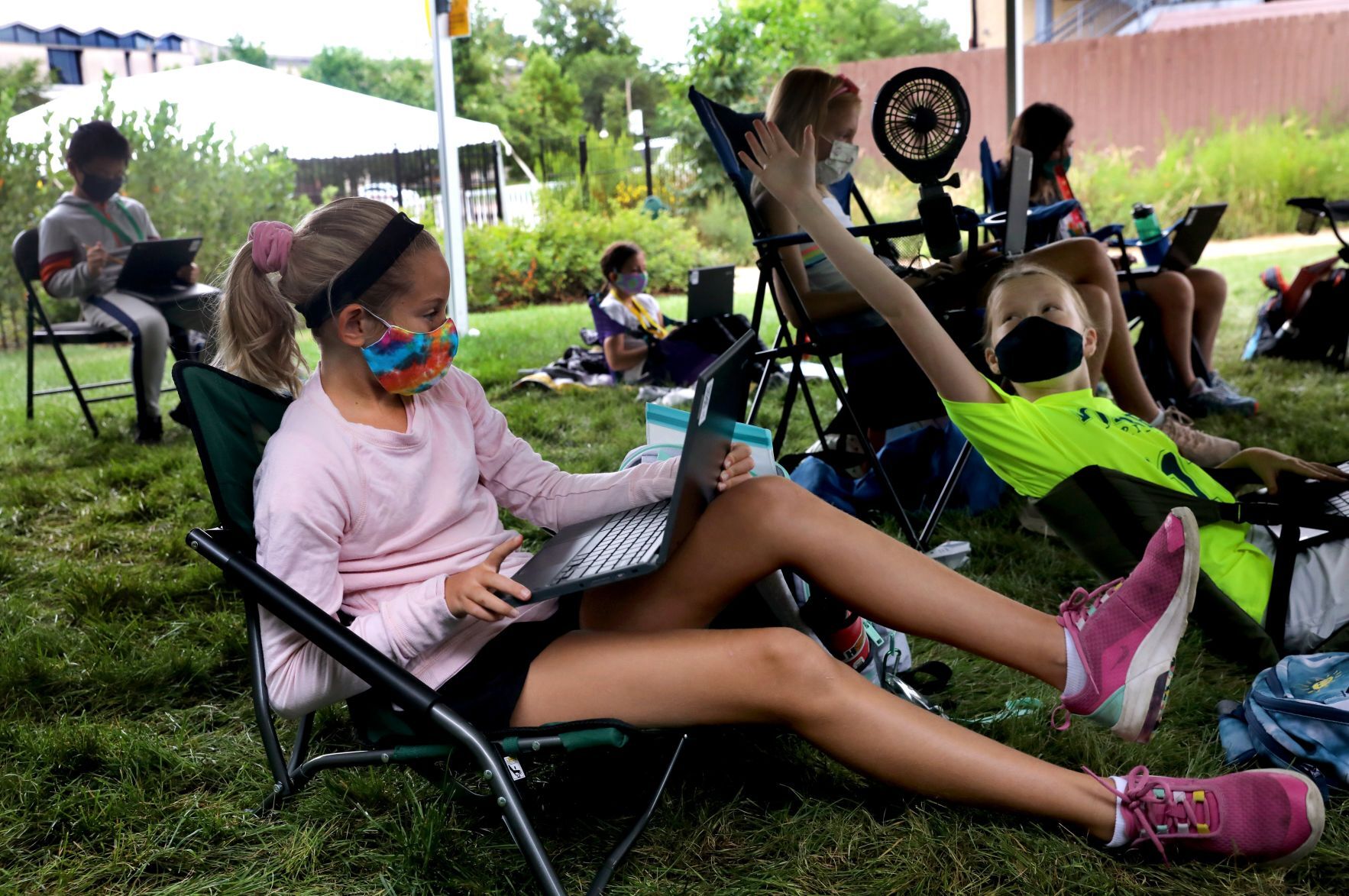 Forsyth School creates outdoor classrooms during coronavirus pandemic